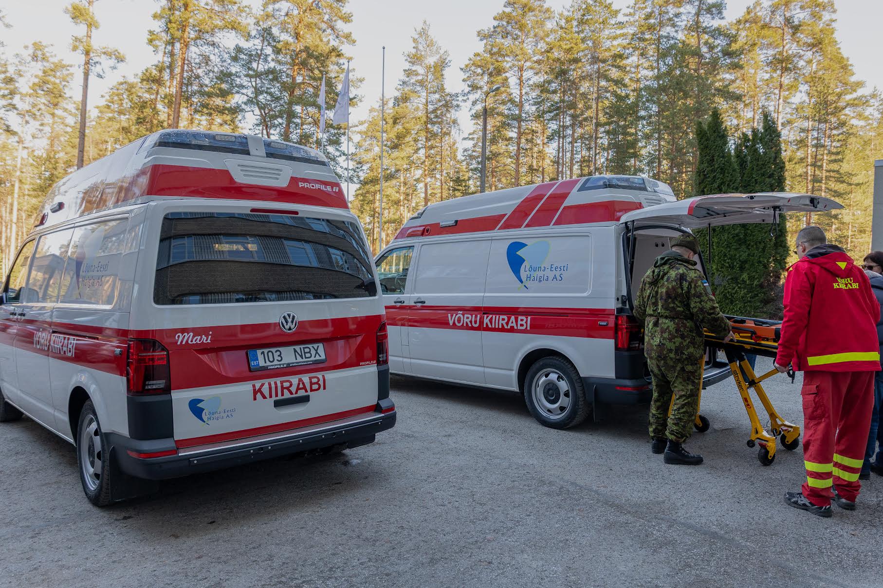 Abivajaja ootab kiirabilt kiiret abi, mis võib uue töökorraldusega jääda küsimärgi alla. Foto: AIGAR NAGEL